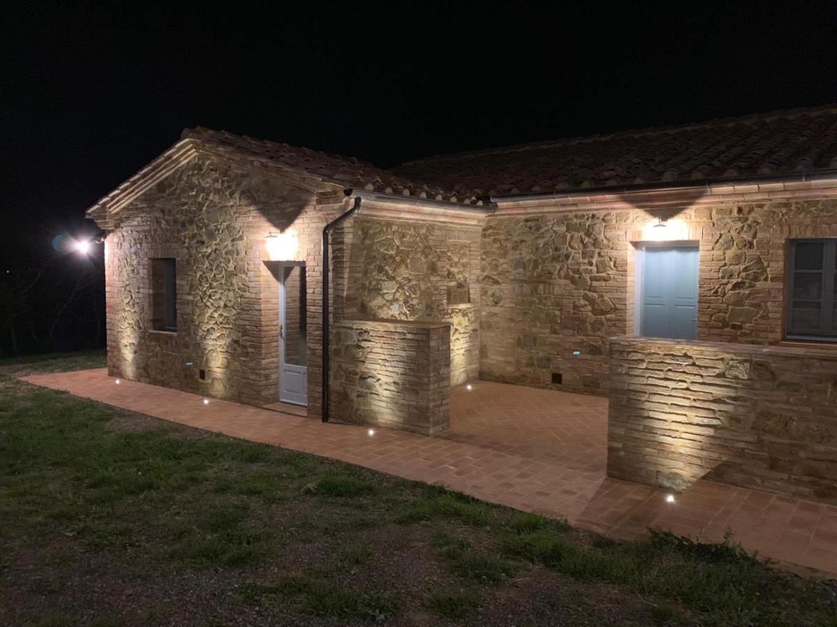 Cordella In Valdorcia Truffle And Olive Oil Resort Montalcino Exterior foto
